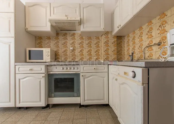 Quiet Area Rose Daire *