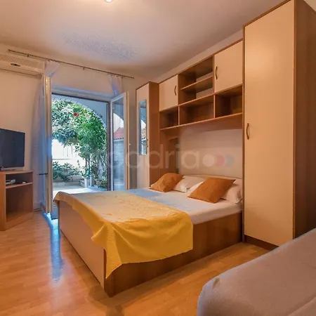 Apartman Quiet Area Rose Makarska