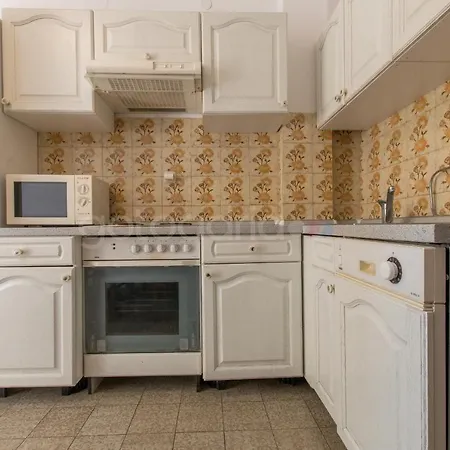 Quiet Area Rose Apartman *