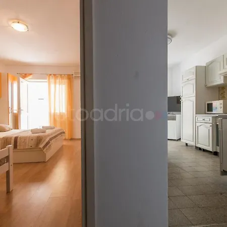 Apartman Quiet Area Rose Makarska