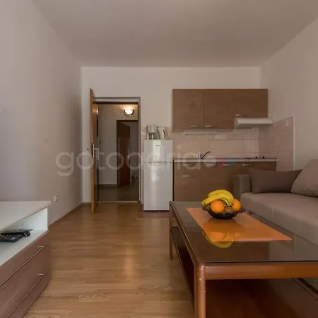 Quiet Area Rose Apartman