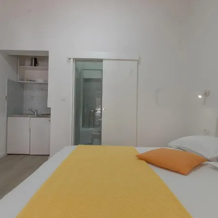 Quiet Area Rose Apartman Makarska