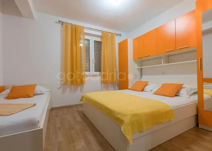 Quiet Area Rose * Makarska