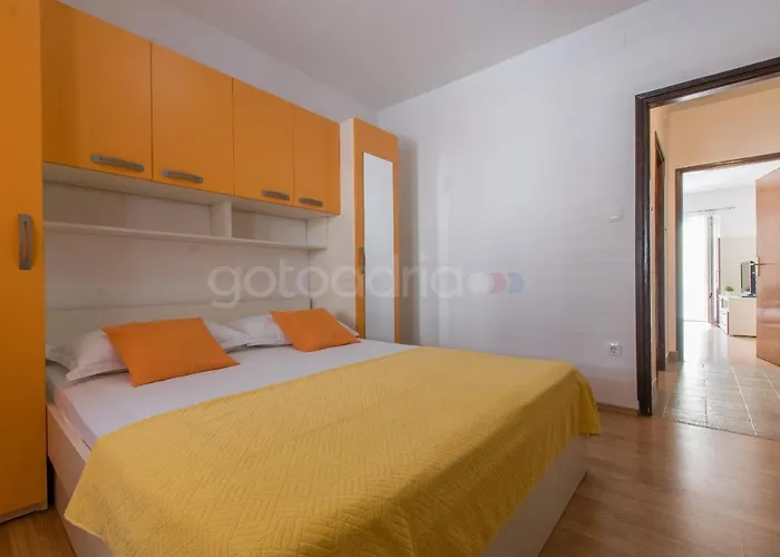 Quiet Area Rose Apartman *