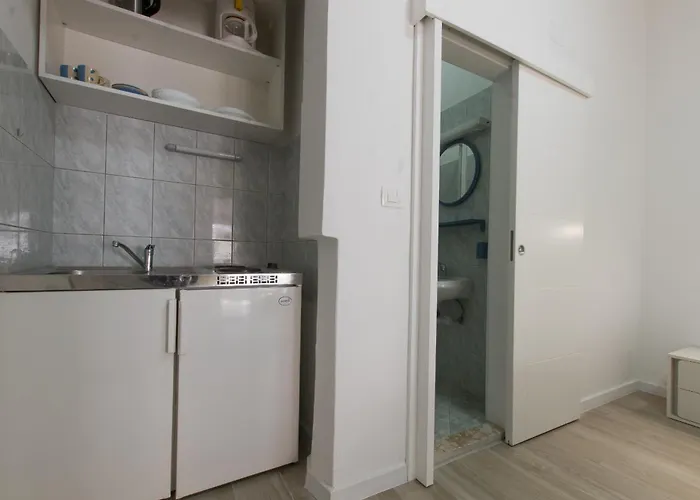 Quiet Area Rose * Makarska